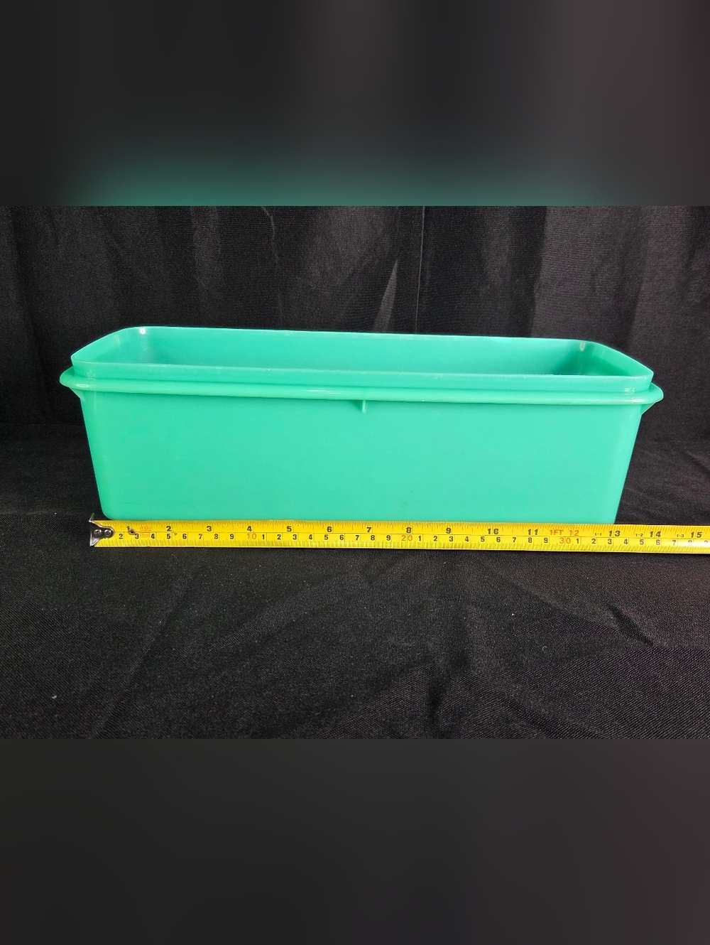 Vintage Tupperware Jadeite Celery Keeper
